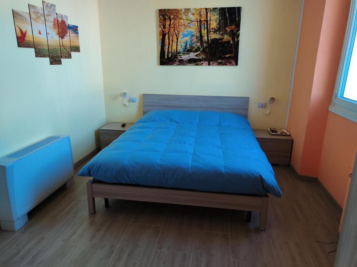 Villa Ara Blu Canegrate Bagian luar foto
