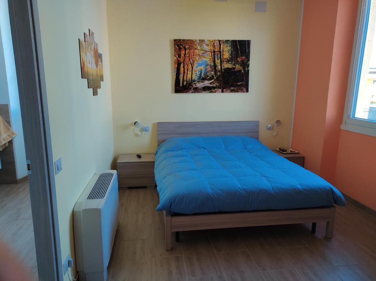 Villa Ara Blu Canegrate Bagian luar foto